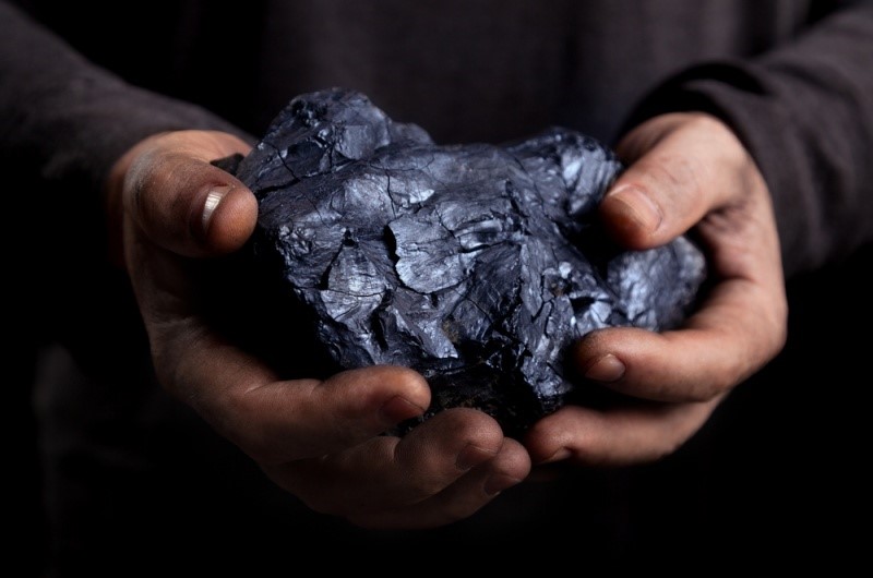 بررسی زغال سنگ و مواد کربنی