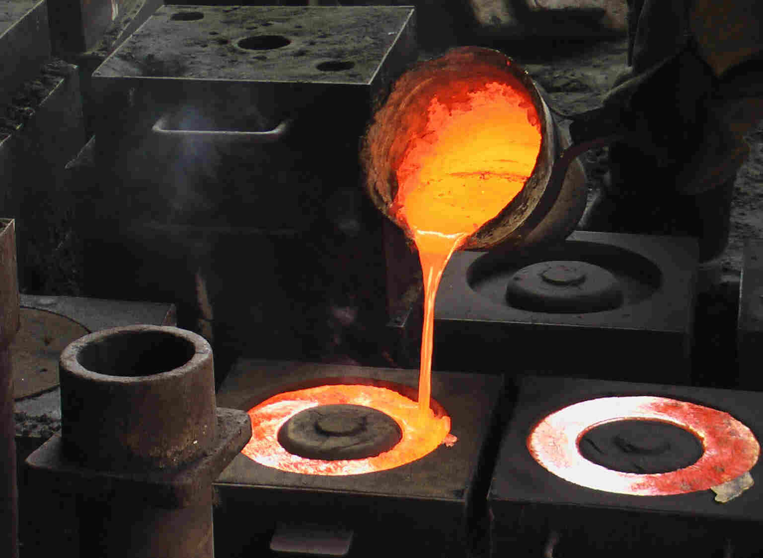 تولید فروآلیاژ پیشرفته برای صنعت فولاد سازی